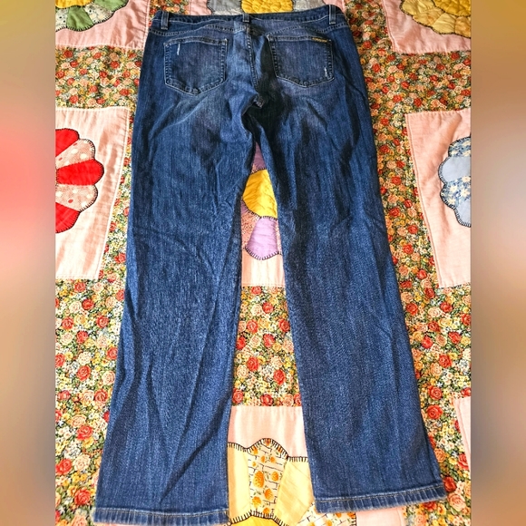 Michael Kors distressed/ripped jeans - Picture 3 of 6